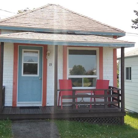 Motel Au Fleuve D'Argent รีวีแยร์-ดู-ลู ภายนอก รูปภาพ