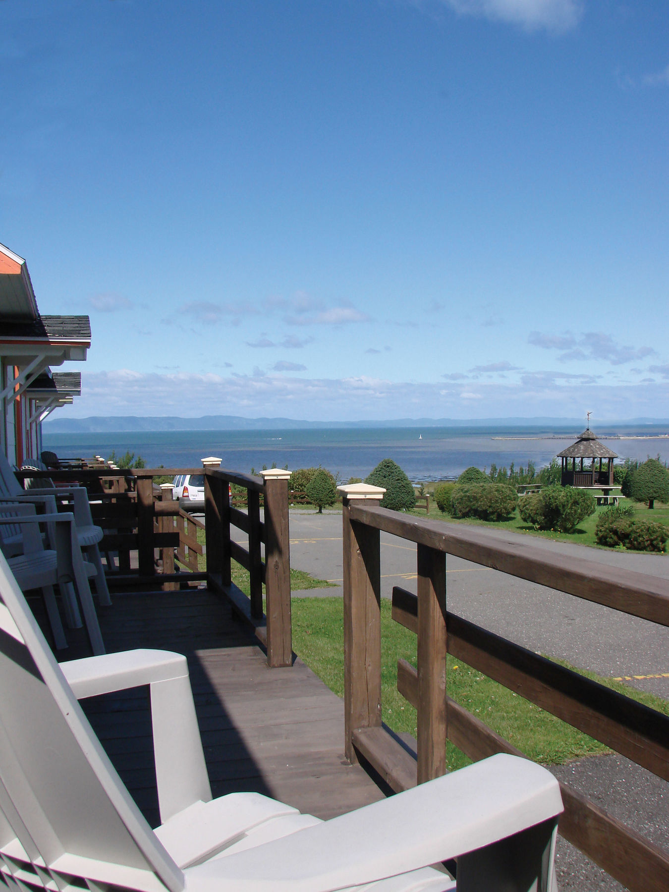 Motel Au Fleuve D'Argent รีวีแยร์-ดู-ลู ภายนอก รูปภาพ