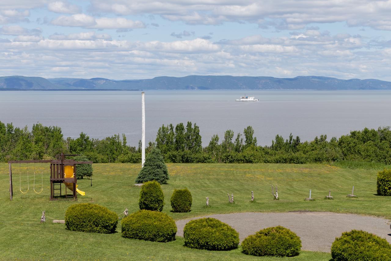 Motel Au Fleuve D'Argent รีวีแยร์-ดู-ลู ภายนอก รูปภาพ